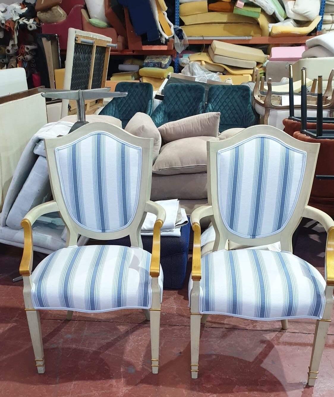 Tapicería en Pozuelo de Alarcón. Tapicero de muebles a domicilio en Pozuelo de Alarcón - Madrid